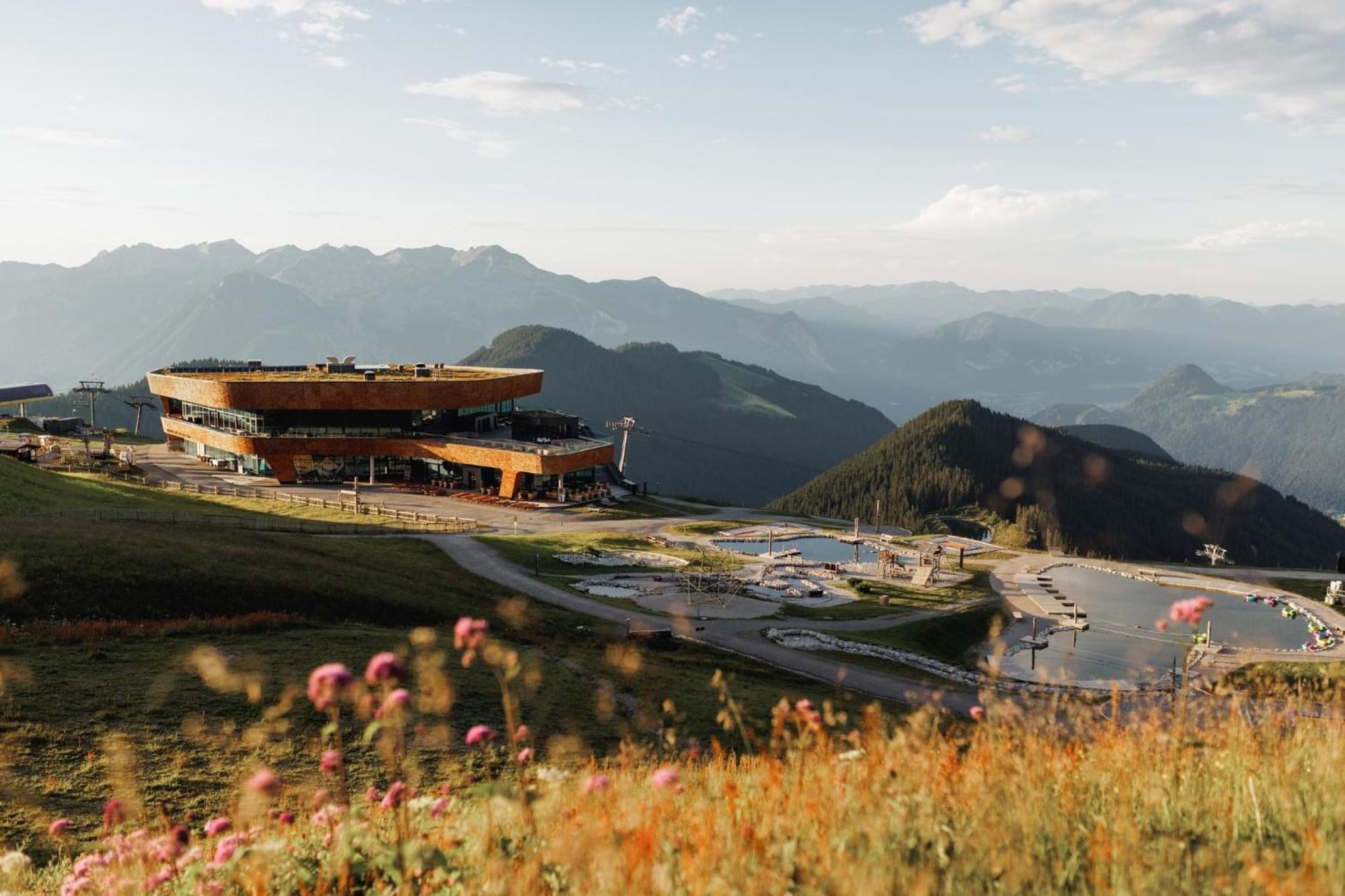 Oldwood Chalet - Balcony & Car Park By Alpenluxus Appartements Fuegen Exterior photo